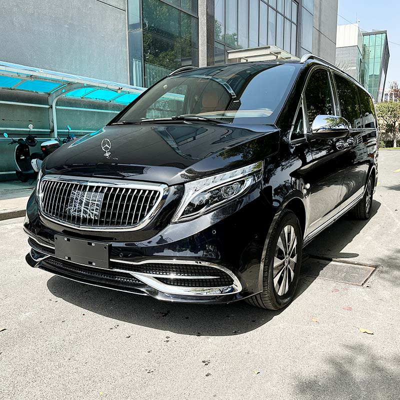 奔驰威霆商务车 双门平顶七座MPV