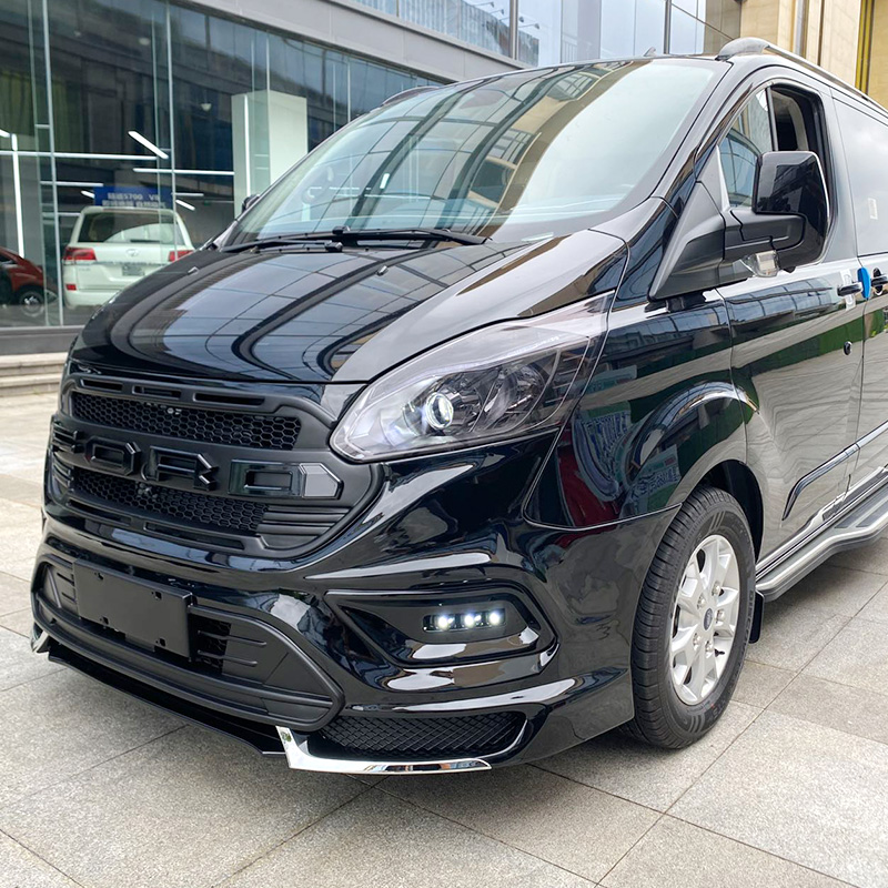 展厅现车福特黑武士YOUTH蓝米内饰