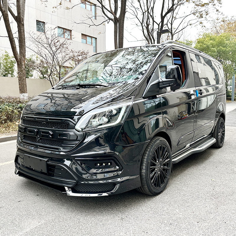 福特YOUTH黑武士巅峰版 斯图亚特内饰