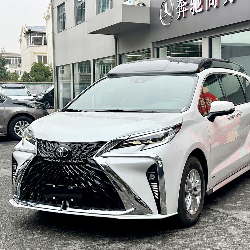 2026款高顶丰田格瑞维亚7座商